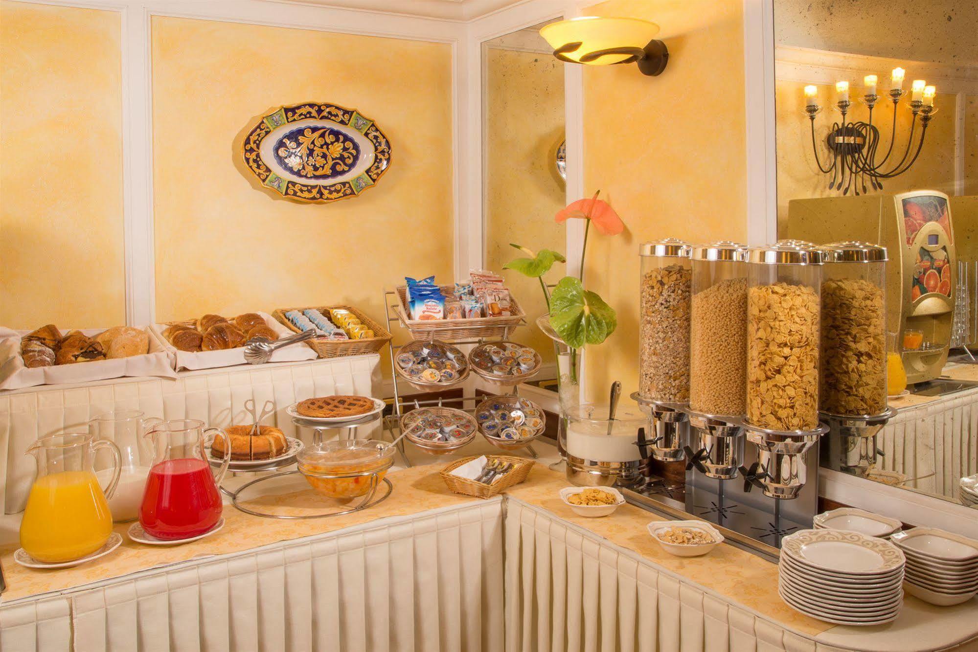 Hotel Ranieri Ρώμη Εξωτερικό φωτογραφία