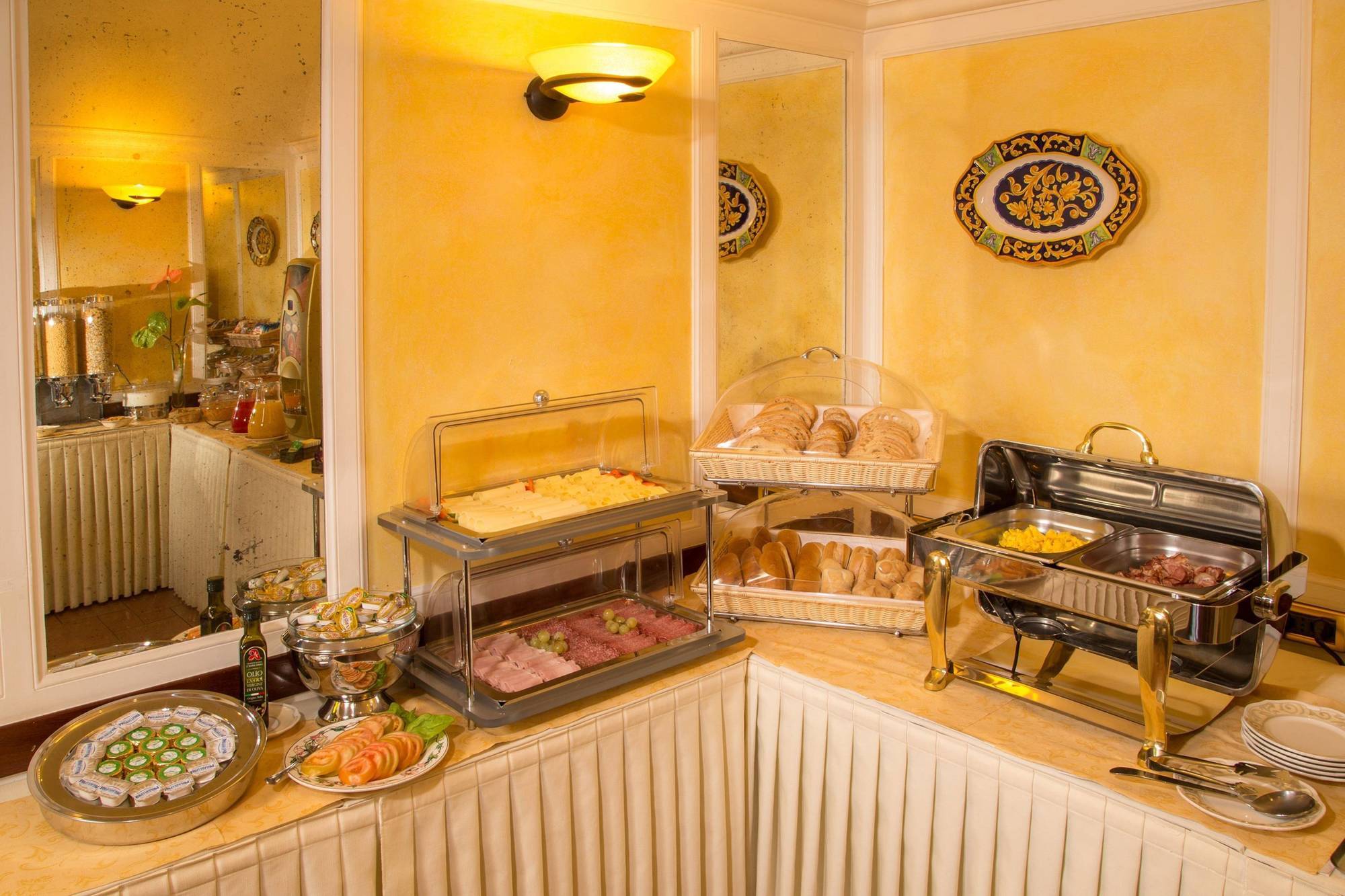 Hotel Ranieri Ρώμη Εξωτερικό φωτογραφία
