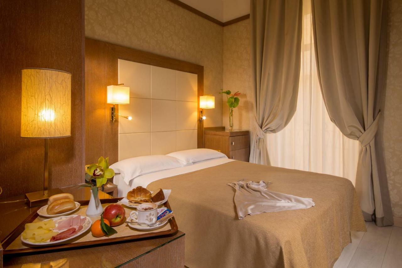 Hotel Ranieri Ρώμη Εξωτερικό φωτογραφία